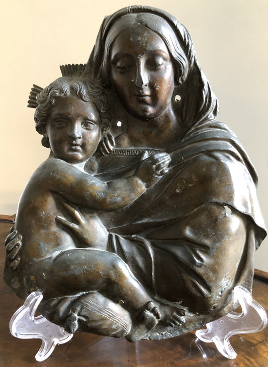 Madonna con bambino in piombo