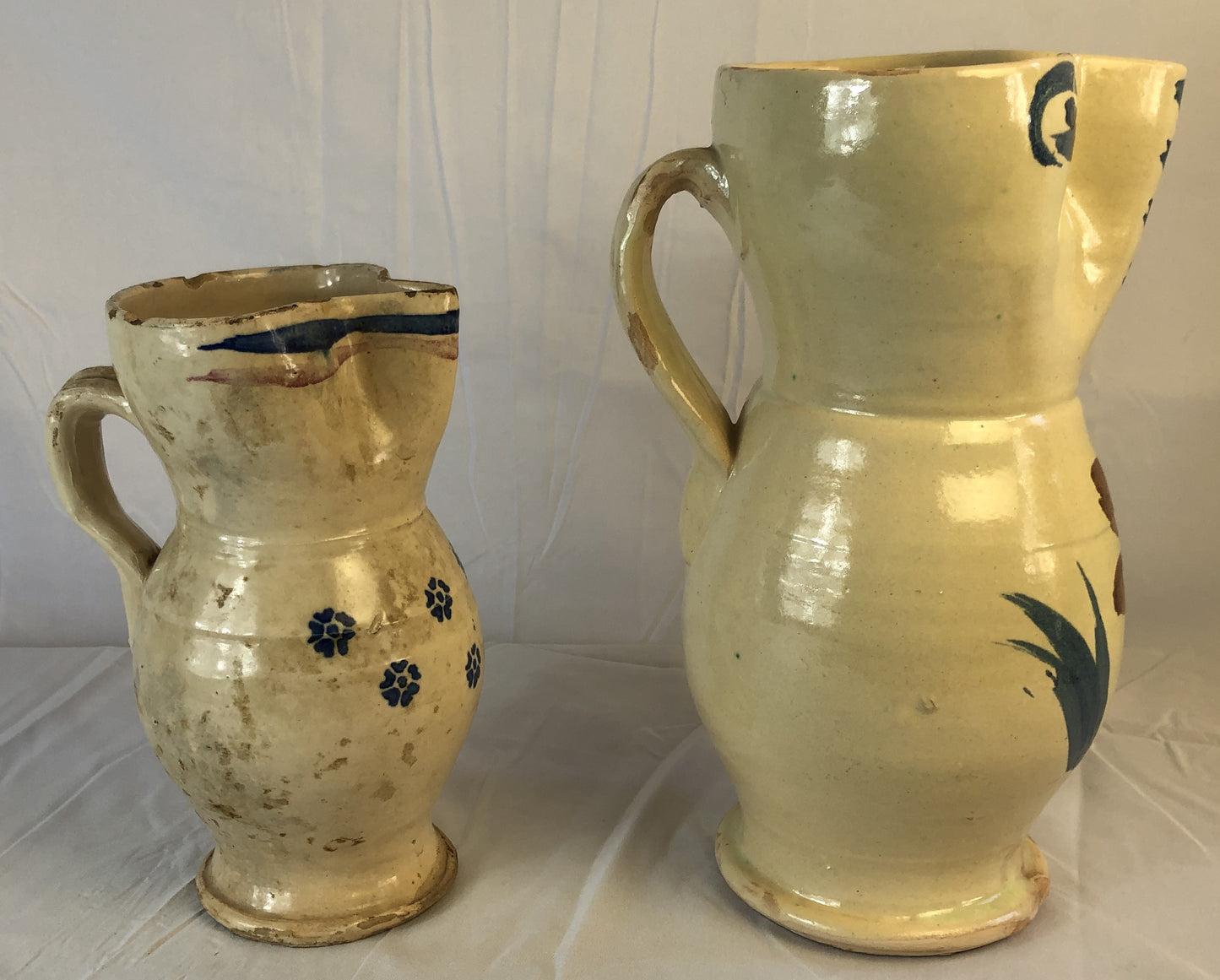 caraffe in ceramica decorata del XX secolo